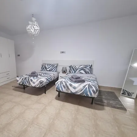 4 Bedroom Private Pool Punta Prima Villa *