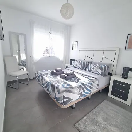4 Bedroom Private Pool Punta Prima Torrevieja